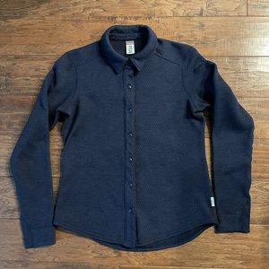 STIO women’s small snap front shirt